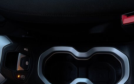 Jeep Renegade I рестайлинг, 2017 год, 2 400 000 рублей, 25 фотография