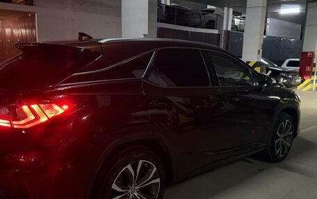 Lexus RX IV рестайлинг, 2017 год, 3 600 000 рублей, 1 фотография