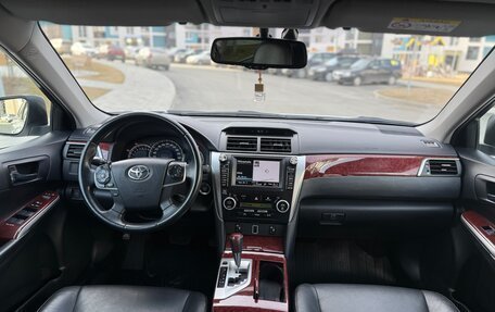 Toyota Camry, 2013 год, 1 490 000 рублей, 14 фотография