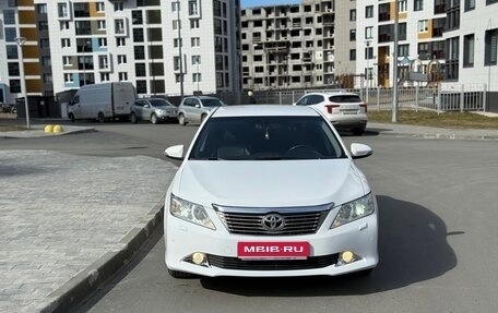 Toyota Camry, 2013 год, 1 490 000 рублей, 34 фотография