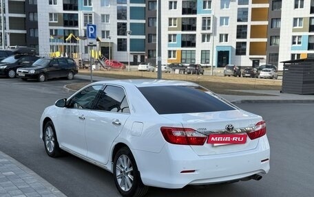 Toyota Camry, 2013 год, 1 490 000 рублей, 28 фотография