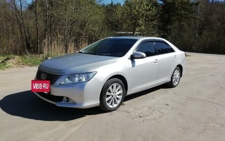 Toyota Camry, 2012 год, 1 480 000 рублей, 2 фотография