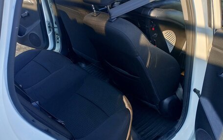 KIA Rio III рестайлинг, 2015 год, 950 000 рублей, 10 фотография