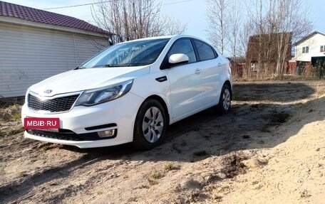 KIA Rio III рестайлинг, 2015 год, 950 000 рублей, 19 фотография