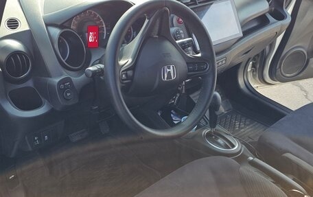 Honda Jazz II рестайлинг, 2011 год, 750 000 рублей, 5 фотография