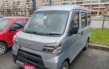 Daihatsu Hijet X, 2020 год, 1 050 000 рублей, 3 фотография