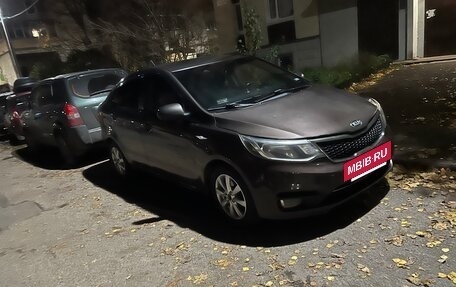 KIA Rio III рестайлинг, 2015 год, 450 000 рублей, 2 фотография