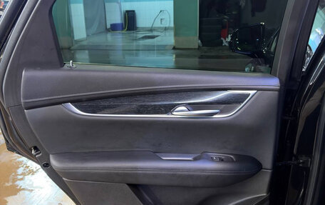 Cadillac XT5 I рестайлинг, 2021 год, 4 200 000 рублей, 15 фотография