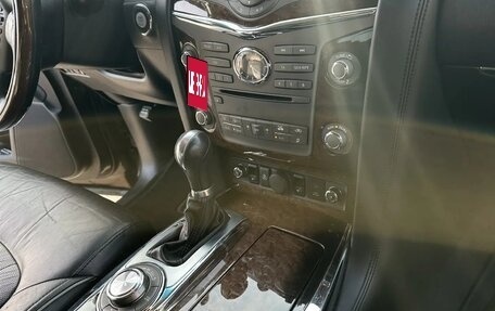 Infiniti QX56, 2011 год, 2 100 000 рублей, 15 фотография