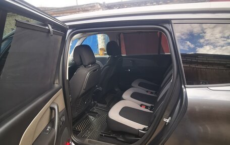 Citroen C4 Picasso II рестайлинг, 2015 год, 1 000 000 рублей, 8 фотография