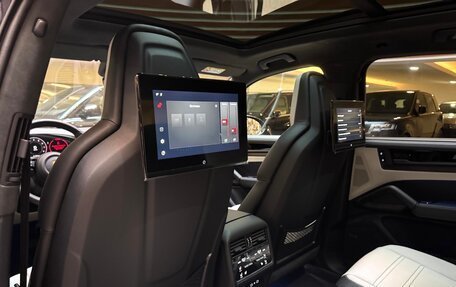 Porsche Cayenne III, 2026 год, 18 190 000 рублей, 16 фотография