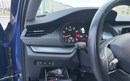 Skoda Octavia IV, 2021 год, 2 450 000 рублей, 29 фотография