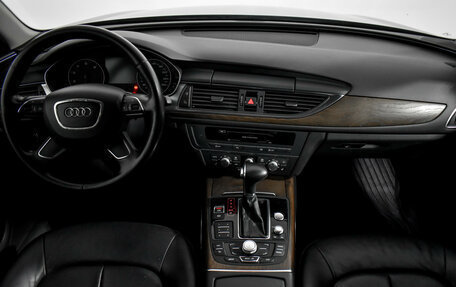 Audi A6, 2013 год, 1 600 000 рублей, 14 фотография