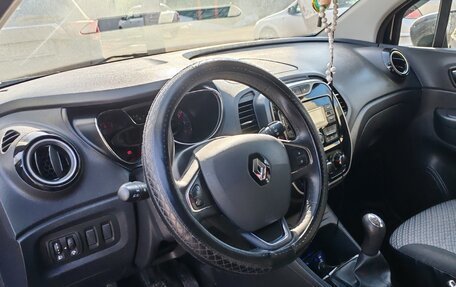 Renault Kaptur I рестайлинг, 2018 год, 1 400 000 рублей, 10 фотография