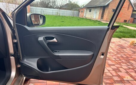 Volkswagen Polo VI (EU Market), 2017 год, 1 230 000 рублей, 33 фотография