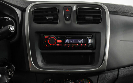 Renault Logan II, 2020 год, 990 000 рублей, 15 фотография