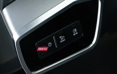 Audi A6, 2018 год, 4 999 050 рублей, 22 фотография