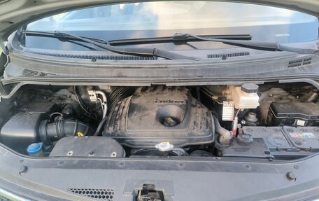 Hyundai Grand Starex Grand Starex I рестайлинг 2, 2011 год, 1 300 000 рублей, 12 фотография