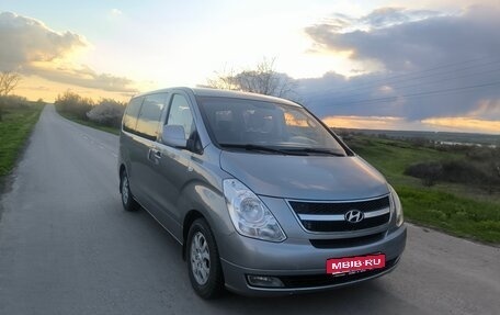 Hyundai Grand Starex Grand Starex I рестайлинг 2, 2011 год, 1 300 000 рублей, 6 фотография