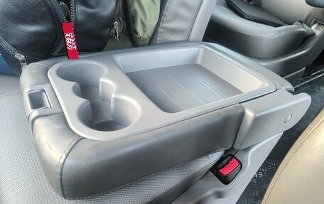 Hyundai Grand Starex Grand Starex I рестайлинг 2, 2011 год, 1 300 000 рублей, 16 фотография