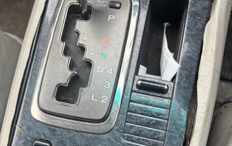 Toyota Brevis, 2001 год, 425 000 рублей, 9 фотография