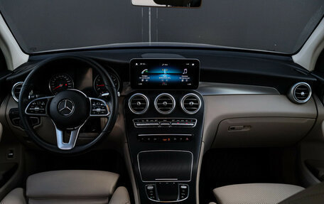 Mercedes-Benz GLC, 2019 год, 3 300 000 рублей, 11 фотография