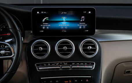 Mercedes-Benz GLC, 2019 год, 3 300 000 рублей, 12 фотография