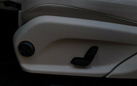 Mercedes-Benz GLC, 2019 год, 3 300 000 рублей, 15 фотография