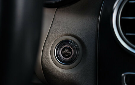 Mercedes-Benz GLC, 2019 год, 3 300 000 рублей, 21 фотография