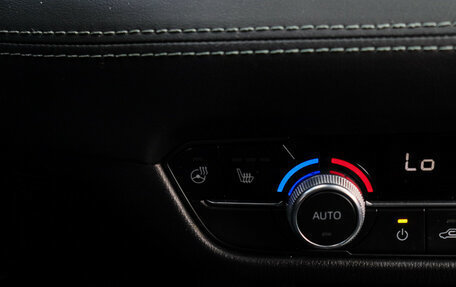 Mazda 6, 2021 год, 2 450 000 рублей, 16 фотография