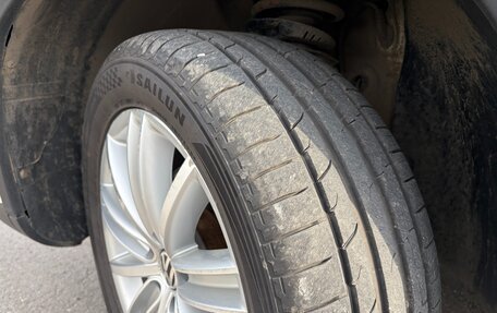 Volkswagen Tiguan I, 2011 год, 1 250 000 рублей, 13 фотография