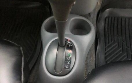 Toyota Vitz, 2001 год, 390 000 рублей, 5 фотография