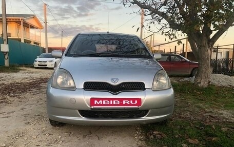 Toyota Vitz, 2001 год, 390 000 рублей, 8 фотография