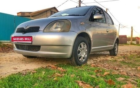 Toyota Vitz, 2001 год, 390 000 рублей, 2 фотография