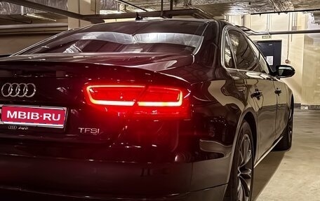 Audi A8, 2011 год, 1 320 000 рублей, 1 фотография