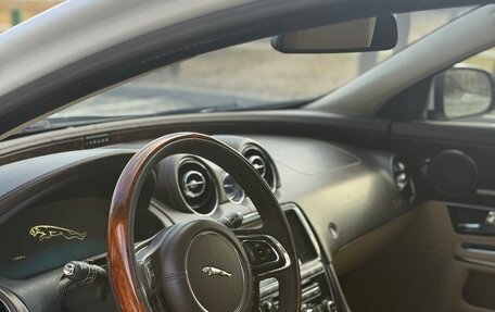 Jaguar XJ IV (X351), 2011 год, 1 690 000 рублей, 9 фотография