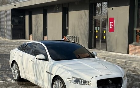 Jaguar XJ IV (X351), 2011 год, 1 690 000 рублей, 4 фотография