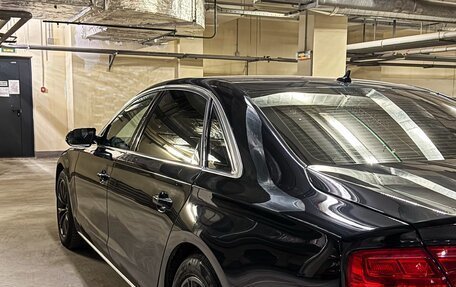 Audi A8, 2011 год, 1 320 000 рублей, 2 фотография