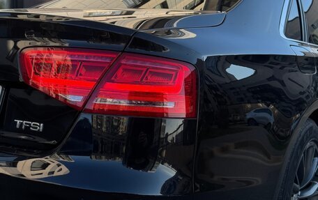 Audi A8, 2011 год, 1 320 000 рублей, 7 фотография