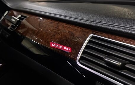 Audi A8, 2011 год, 1 320 000 рублей, 12 фотография