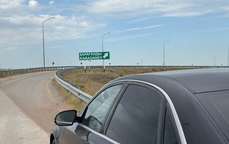 Audi A8, 2011 год, 1 320 000 рублей, 26 фотография