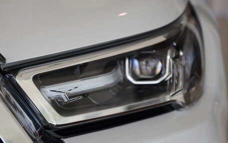 Toyota Hilux VIII, 2024 год, 7 900 000 рублей, 2 фотография