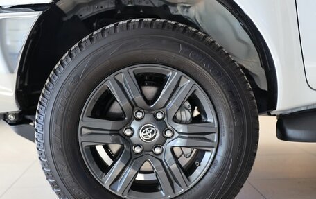 Toyota Hilux VIII, 2024 год, 7 900 000 рублей, 10 фотография