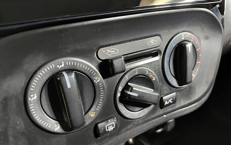 Nissan Juke II, 2014 год, 990 000 рублей, 24 фотография