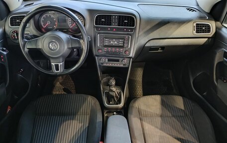 Volkswagen Polo VI (EU Market), 2013 год, 759 000 рублей, 11 фотография