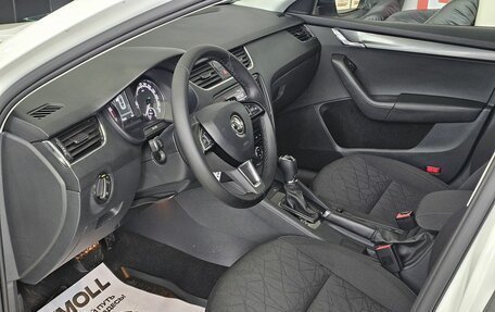 Skoda Octavia, 2018 год, 2 079 000 рублей, 10 фотография