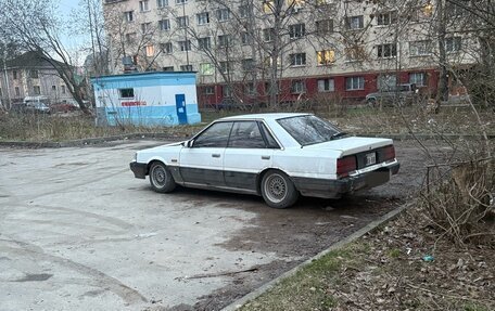 Nissan Skyline, 1990 год, 350 000 рублей, 4 фотография