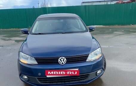 Volkswagen Jetta VI, 2011 год, 4 фотография