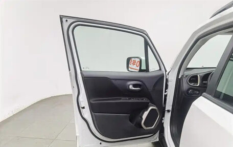 Jeep Renegade I рестайлинг, 2018 год, 1 490 000 рублей, 12 фотография