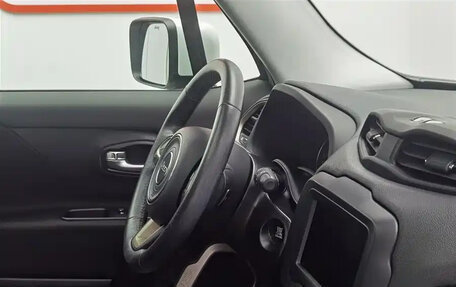 Jeep Renegade I рестайлинг, 2018 год, 1 490 000 рублей, 6 фотография